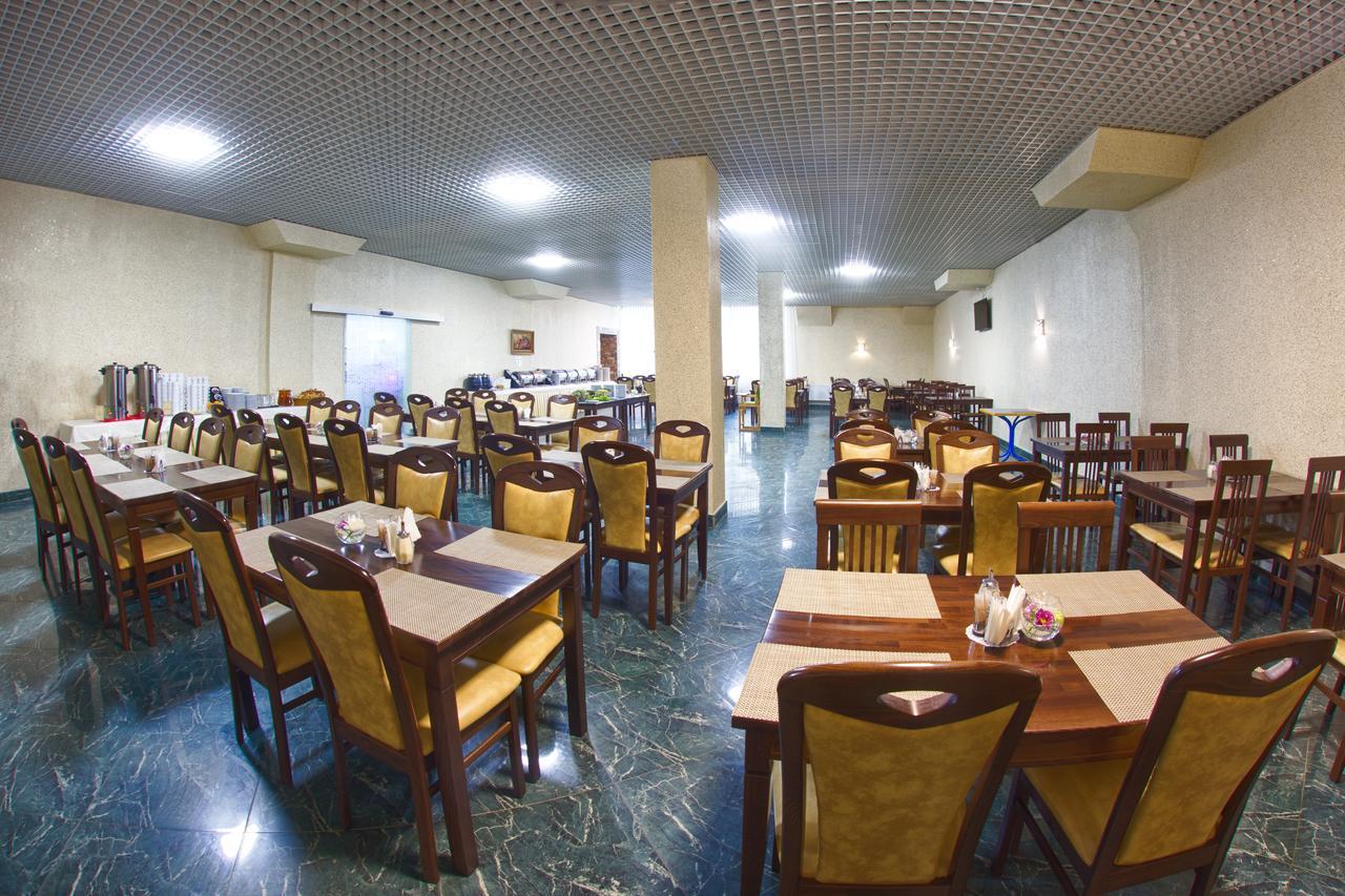 Truskavets 365 Hotel Kültér fotó