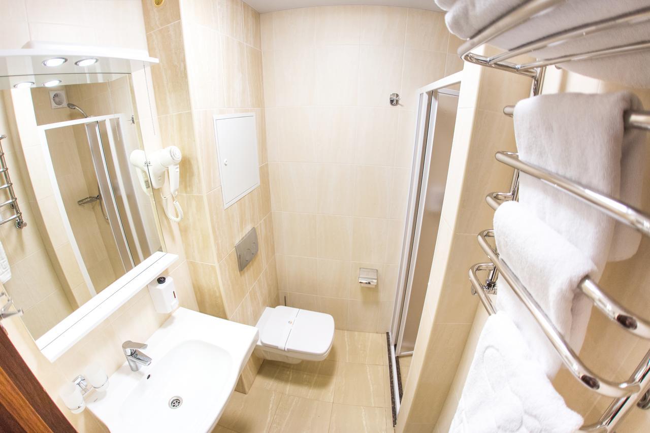 Truskavets 365 Hotel Kültér fotó